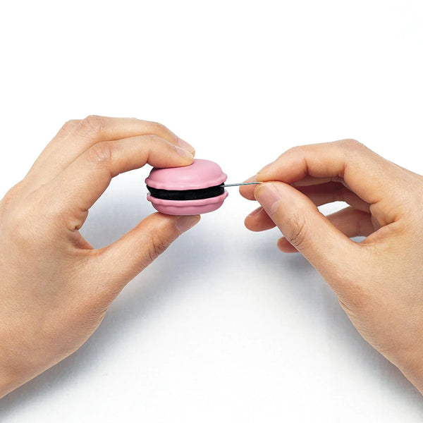 Sweet 'n Sharp Macaron Raspberry 4130 - Needle Sharpener