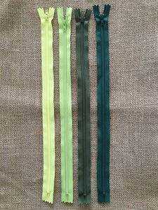 Pack of 4 YKK 14 inch (35.5 cms) Closed End Nylon Zips - Size 3 Greens