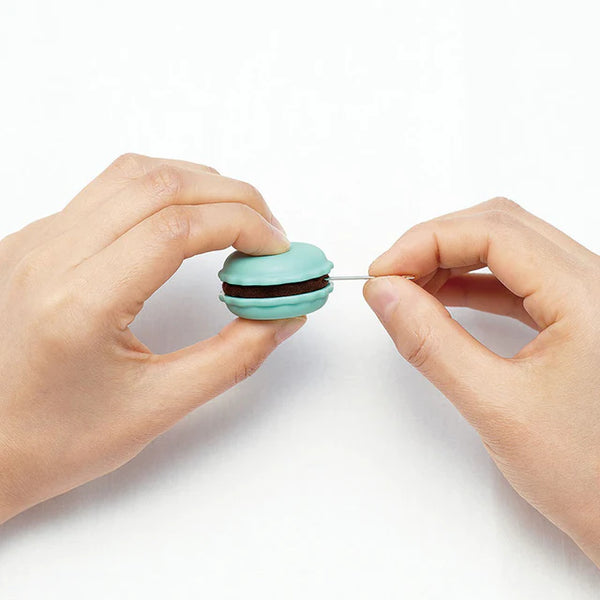 Sweet 'n Sharp Macaron Pistachio 4131 - Needle Sharpener